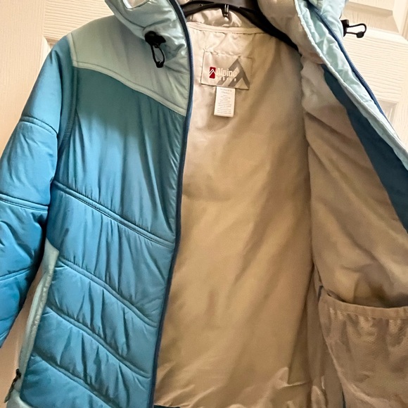 Alpine Ski Jacket - Picture 5 of 7